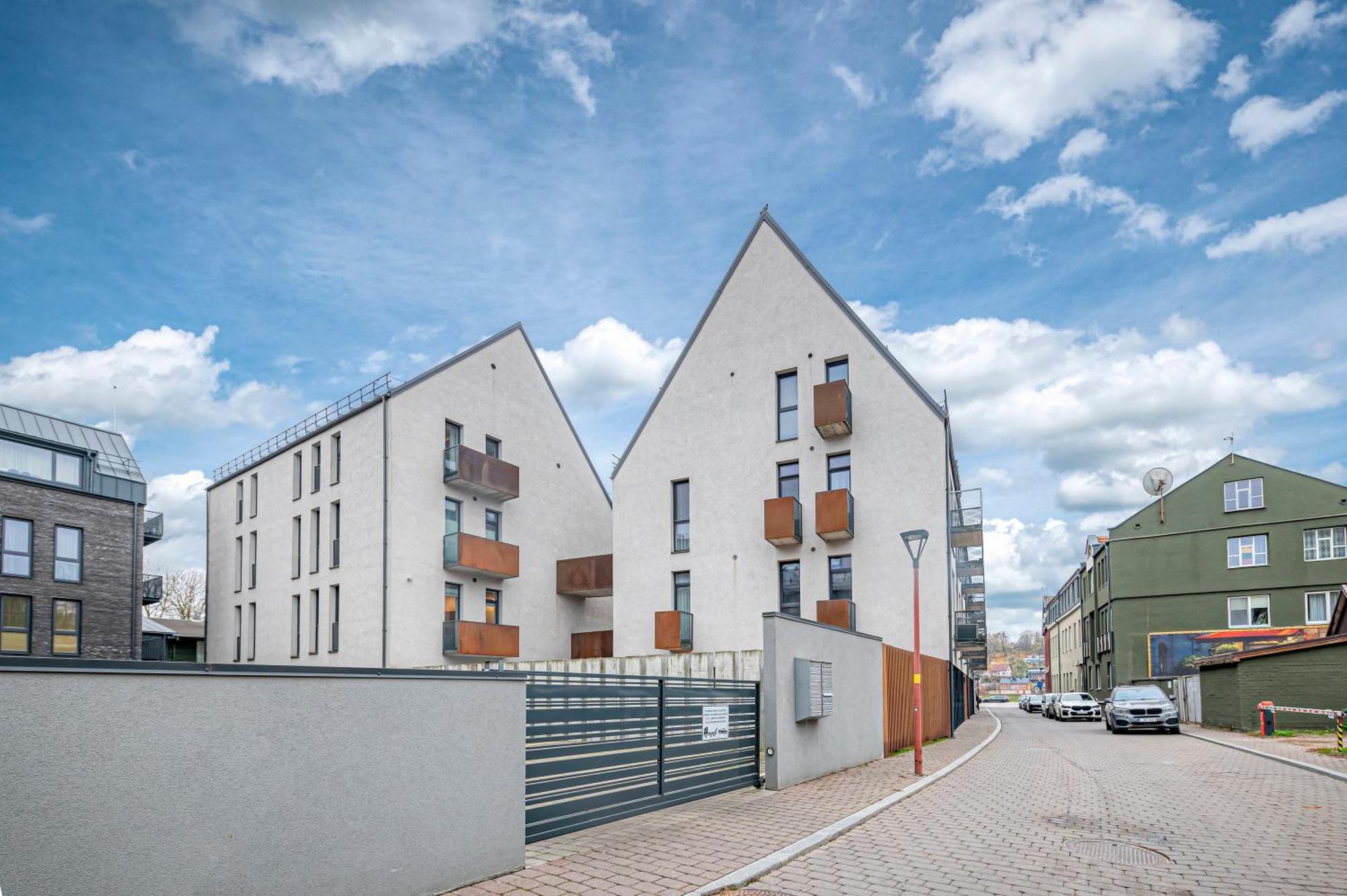 Brand New Studio In Old Town By Hostlovers Kaunas Esterno foto